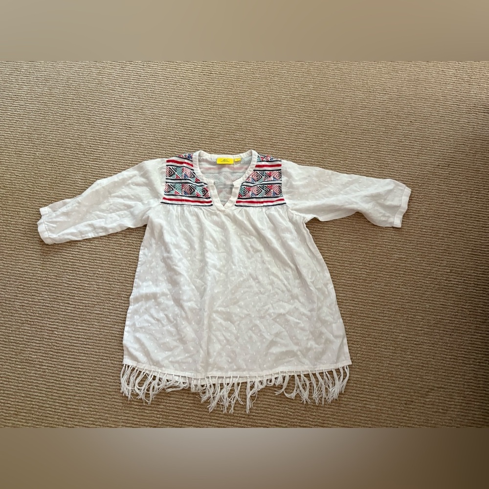Roller Rabbit size 8Embroidered White Kids Top with Fringe